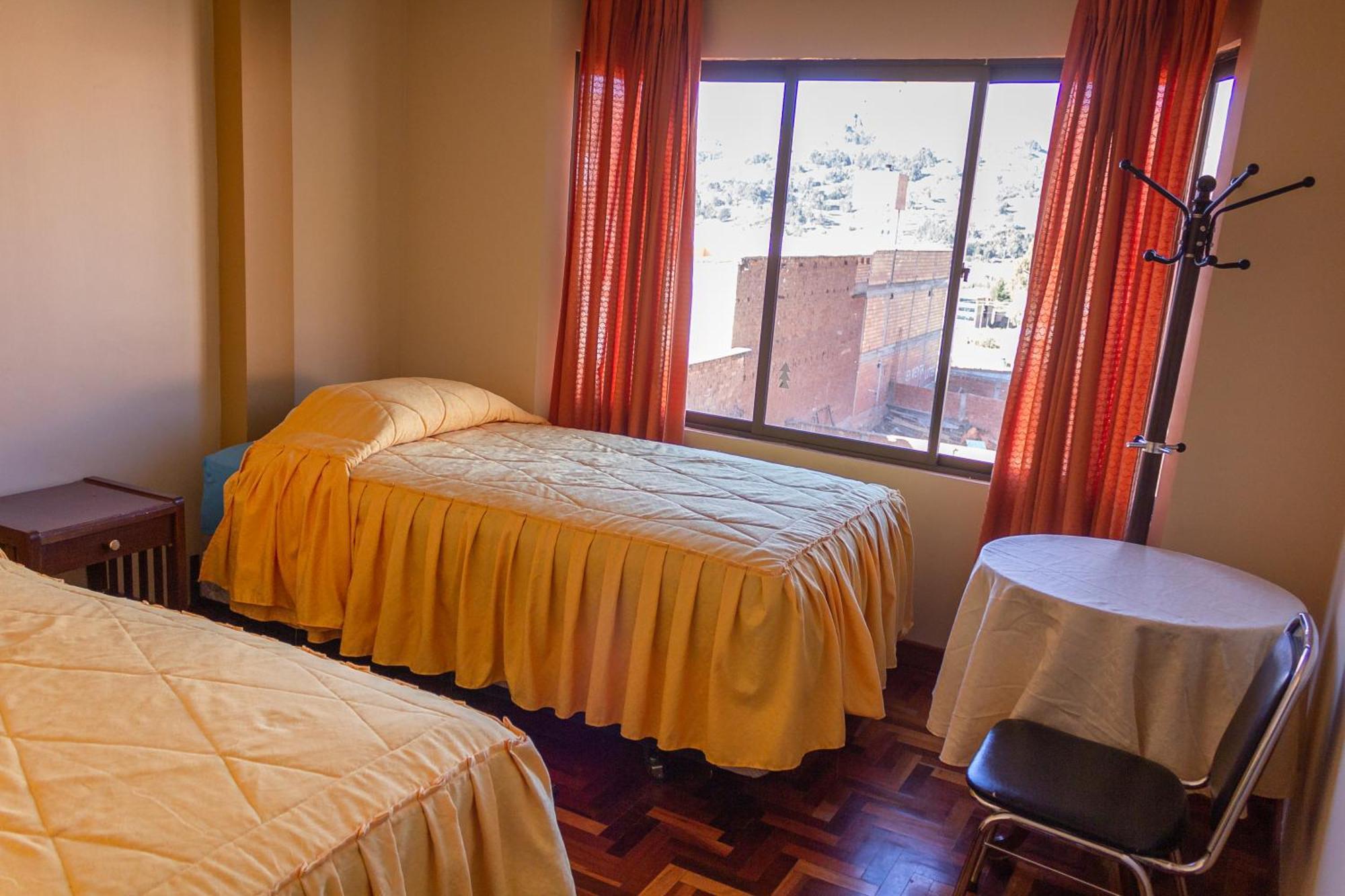 Hostal Sonia Copacabana  Extérieur photo