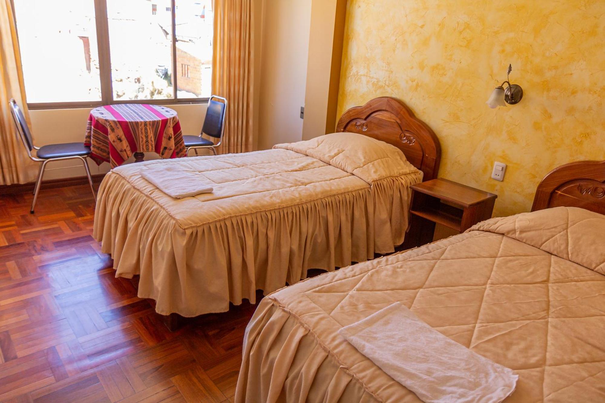Hostal Sonia Copacabana  Extérieur photo