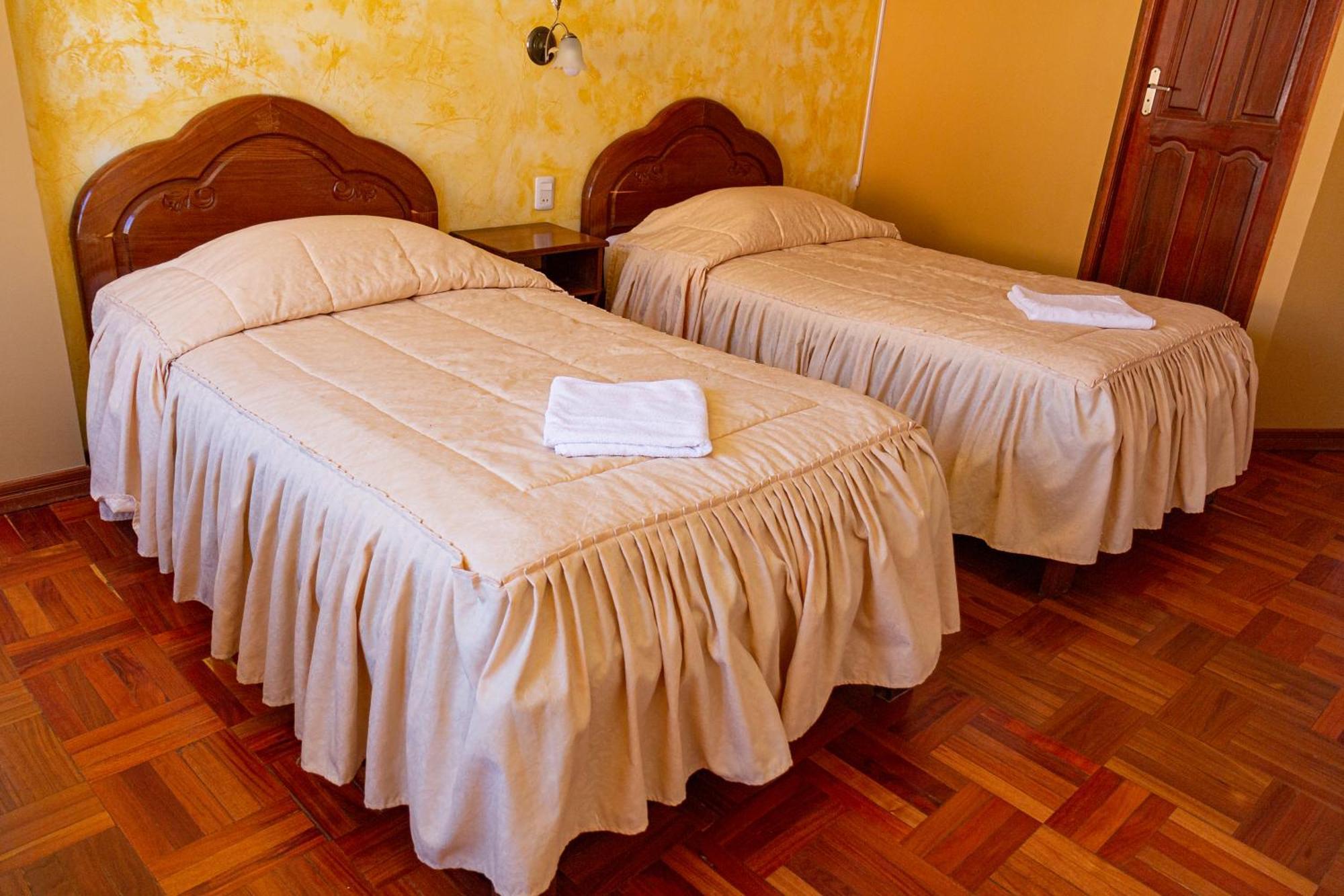 Hostal Sonia Copacabana  Extérieur photo